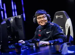 u球体育官网-穆雷新星高光表现表现惊艳法兰克福今晚刷新队史纪录，摩纳哥主帅复盘备战意甲瞬间刷屏的简单介绍